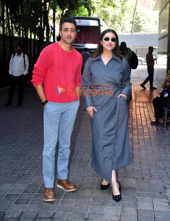 photos imran khan and parineeti chopra snapped in andheri 8