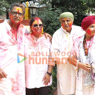 Photos: Javed Akhtar, Shabana Azmi, and others snapped celebrating Holi