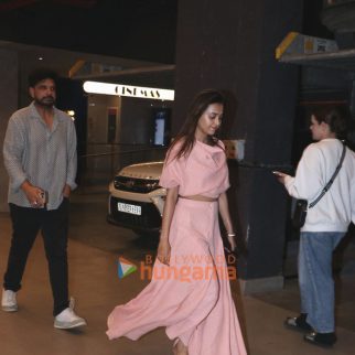 Photos: Karan Kundrra and Tejasswi Prakash snapped at PVR, Juhu