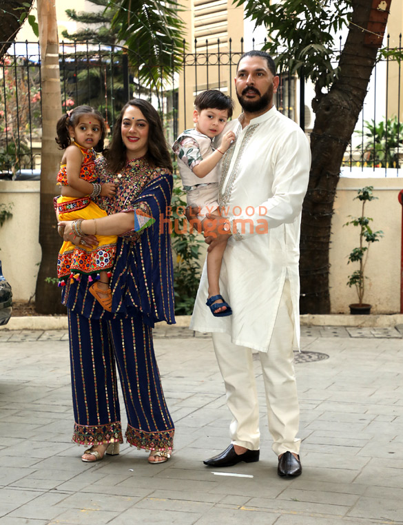 photos malaika arora rhea chakraborty anya singh and others attend kritika kamra and gaurav kapurs wedding ceremony 15
