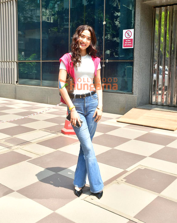 photos medha shankr snapped in juhu 2 2