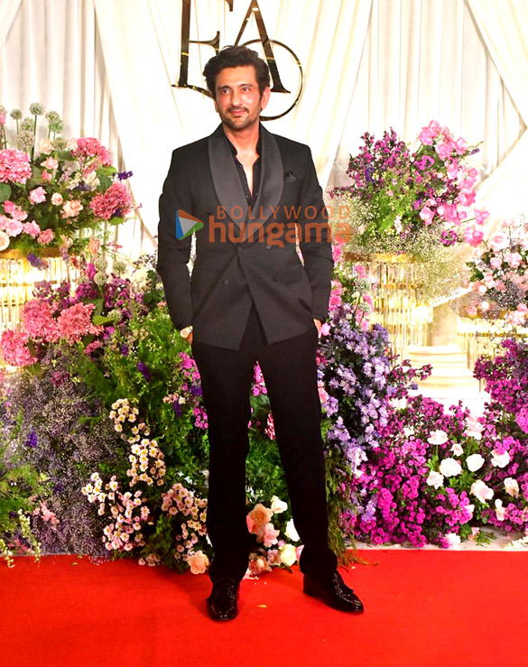 photos salman khan aamir khan anil kapoor rani mukerji rekha rakesh roshan and others attend sooraj barjatyas daughter eesha barjatyas wedding 13