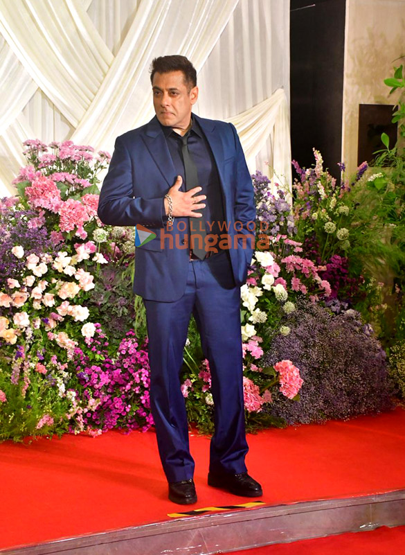 photos salman khan aamir khan anil kapoor rani mukerji rekha rakesh roshan and others attend sooraj barjatyas daughter eesha barjatyas wedding 5