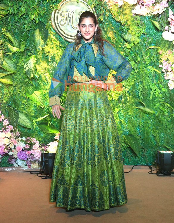 photos salman khan aamir khan tiger shroff farhan akhtar and others at komal nahtas son mohak nahtas wedding reception 68
