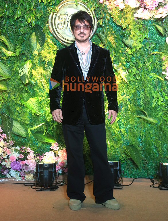 photos salman khan aamir khan tiger shroff farhan akhtar and others at komal nahtas son mohak nahtas wedding reception 74