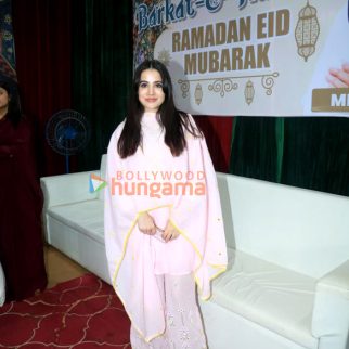 Photos: Uorfi Javed celebrates Barkat-E-Ramadan