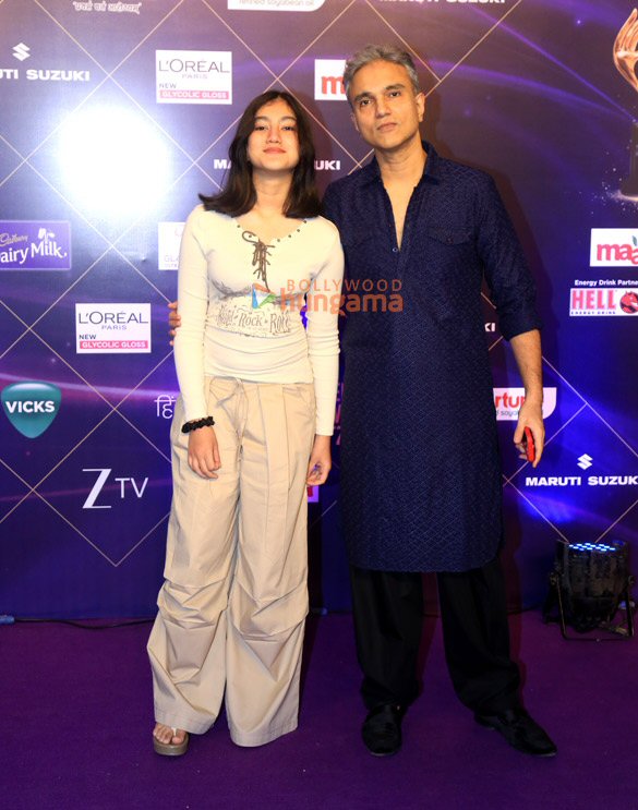 photos varun dhawan rajkummar rao riteish deshmukh and others grace the zee cine awards 2026 13