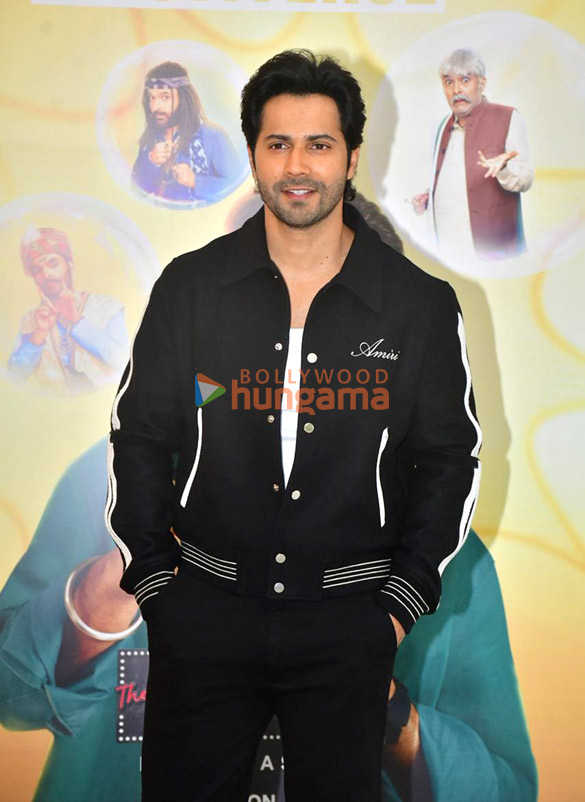 photos varun dhawan and david dhawan snapped on the sets of the great indian kapil show 3