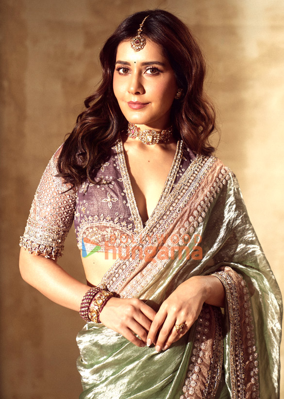 raashii khanna 14 4