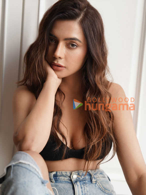 ruhi singh 844 1