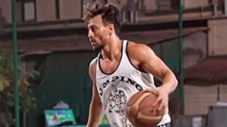 What a throw! Tiger Shroff