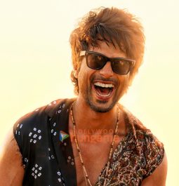 Cocktail 2 movie stills