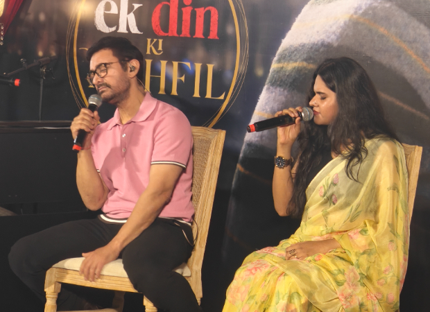 Ek Din Ki Mehfil: Nervous Aamir Khan goes to the loo twice; MESMERIZES audience with his live performance Ek Din Ki Mehfil: Nervous Aamir Khan goes to the loo twice; MESMERIZES audience with his live performance