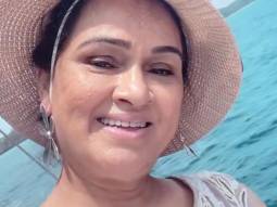 Padmini Kolhapure’s sweetest bday wish for her friend Poonam Dhillon