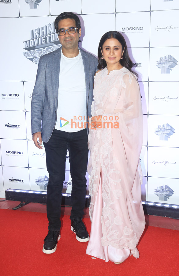 photos aamir khan javed akhtar rajkumar hirani anil kapoor sooraj barjatya and others grace the red carpet celebration of boma 6