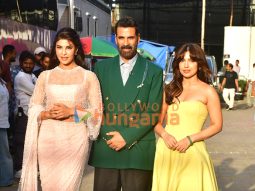 Photos: Akshay Kumar, Jacqueline Fernandez, Bhumi Pednekar and Farah Khan snapped on the sets of Wheel Of Fortune