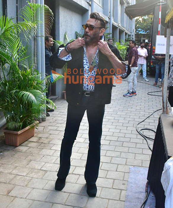 Photos: Jackie Shroff snapped in Andheri Photos: Jackie Shroff snapped in Andheri