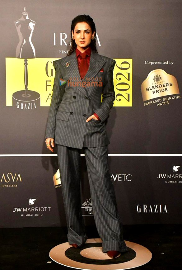 photos malaika arora bhumi pednekar avneet kaur and others snapped at grazia fashion awards 2026 5