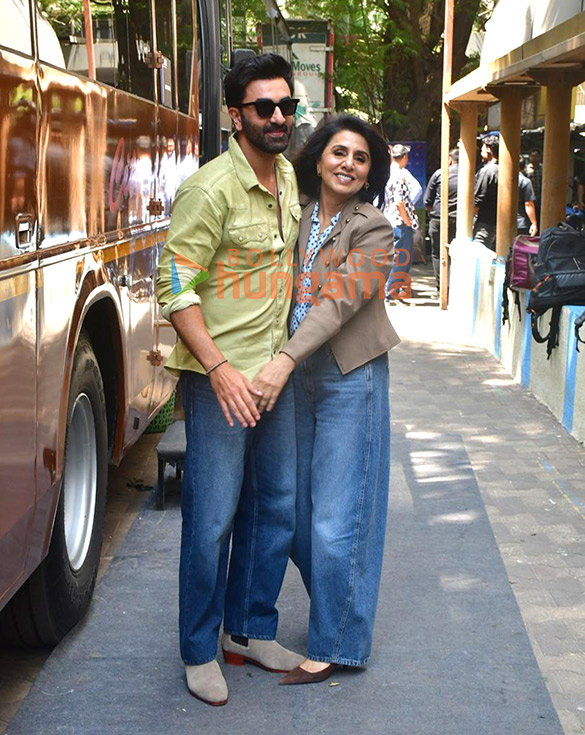 photos ranbir kapoor and neetu singh snapped in andheri 2