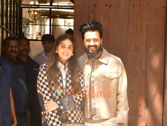Photos: Riteish Deshmukh and Genelia Deshmukh snapped in Juhu
