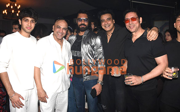 photos shibani kashyap sudhanshu pandey deepshika and others attend the launch of the album sarfira hosted by mika singh 18