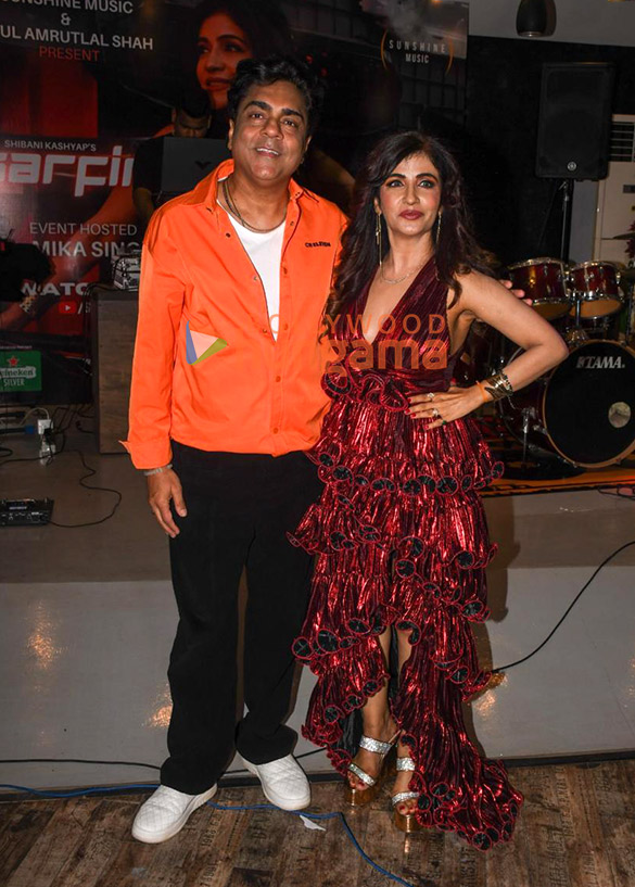 photos shibani kashyap sudhanshu pandey deepshika and others attend the launch of the album sarfira hosted by mika singh 33