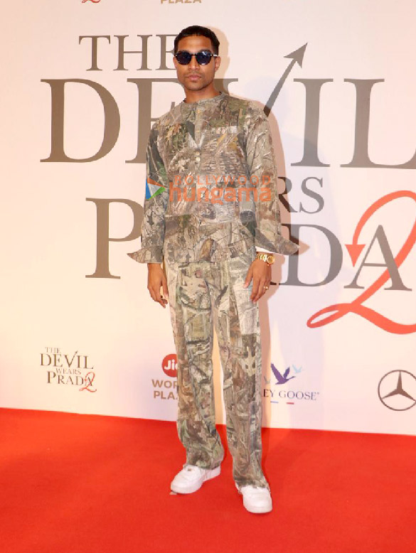 photos sunny leone huma qureshi tamannaah bhatia and others attend special screening of the devil wears prada 2 6