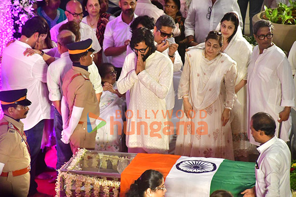 photos tabu asha parekh sachin tendulkar and zanai bhosle pay last 1