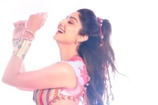 Shilpa Shetty twirls in a gorgeous lehenga