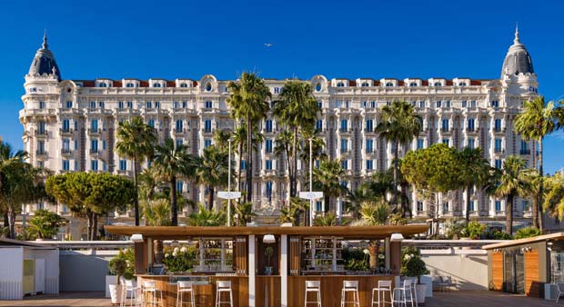 Alia Bhatt stayed in a hotel that cost Rs. 8.6 lakhs per night: Here’s a list of place where the stars live and dine in style