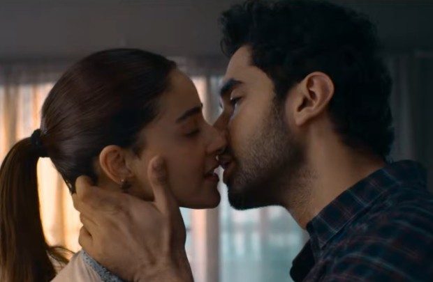 EXCLUSIVE: CBFC censors 96 seconds of kissing scenes in Lakshya-Ananya Panday starrer Chand Mera Dil