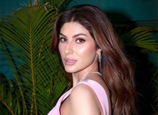 Elnaaz Norouzi speaks on avoiding “getting comfortable” as an actor: “The moment you repeat yourself, you stop growing”