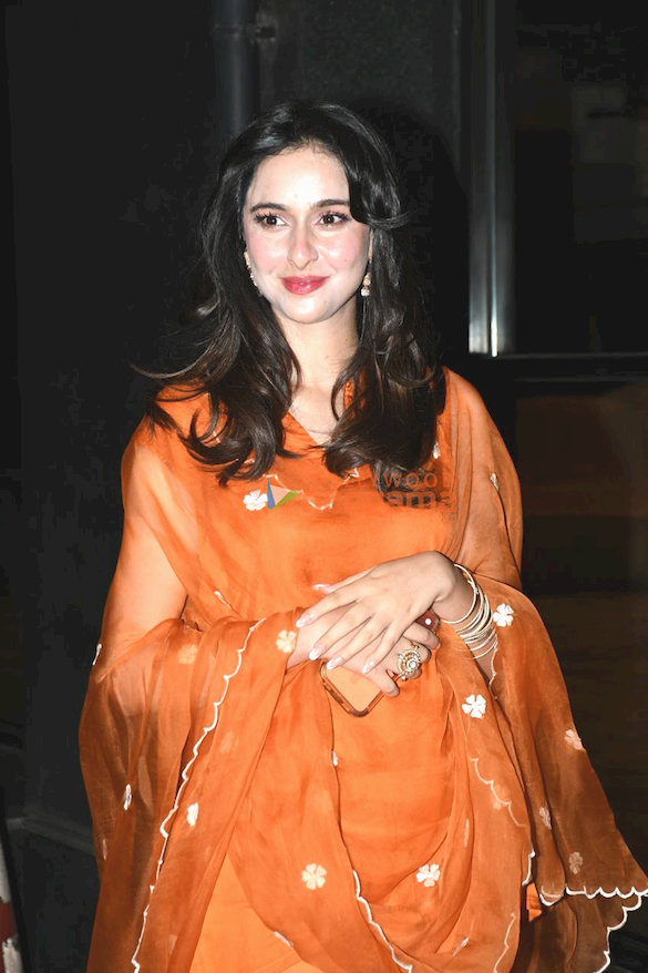 photos aamir khan ashutosh gowariker and others grace the special screening of daadi ki shaadi 10