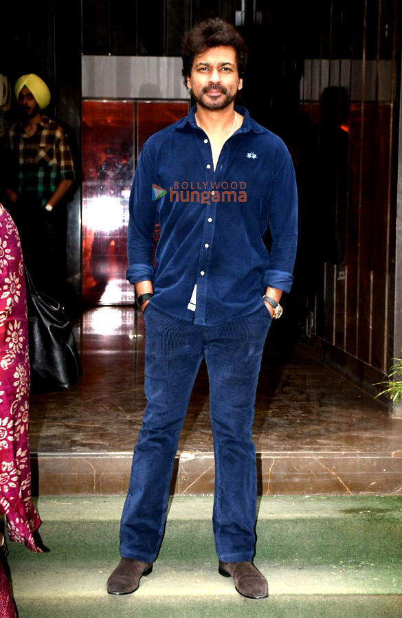 photos bobby deol and nikhil dwivedi snapped at special screening of bandar 6
