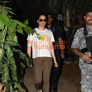 Photos: Kangana Ranaut spotted outside a Krome studio in Bandra