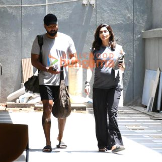 Photos: Karishma Tanna snapped with her husband Varun Bangera outside the gym