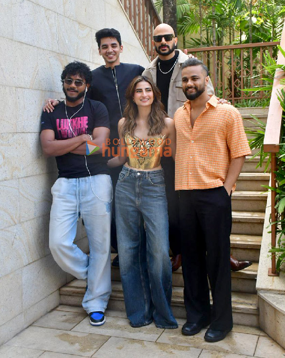 photos palak tiwari king and others snapped promoting lukkhe 9