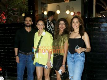Photos: Rakul Preet Singh, Jackky Bhagnani, Pragya Jaiswal and Lakshmi Manchu snapped in Bandra Photos: Rakul Preet Singh, Jackky Bhagnani, Pragya Jaiswal and Lakshmi Manchu snapped in Bandra