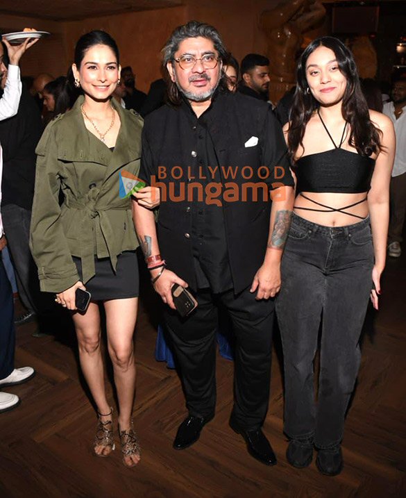 photos rupali ganguly celebrates her birthday with delnaaz irani tanishaa mukerji and others at belmarose sahara star mumbai 13