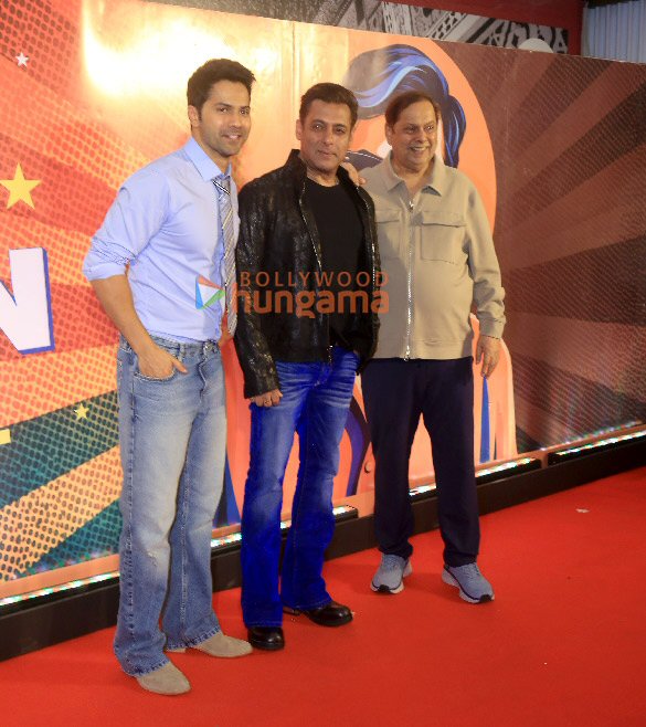 photos salman khan varun dhawan david dhawan and others snapped at the david dhawan film festival 22