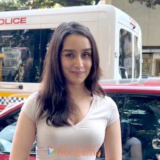 Photos: Shraddha Kapoor spotted in Bandra