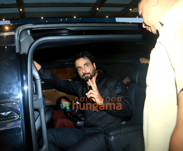 photos sonu sood jaaved jaaferi rupali ganguly shabana azmi and others snapped at the billionaires peace conclave 2026 8