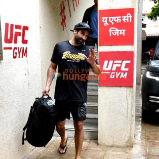 Photos: Aditya Roy Kapur snapped outside a gym in Bandra