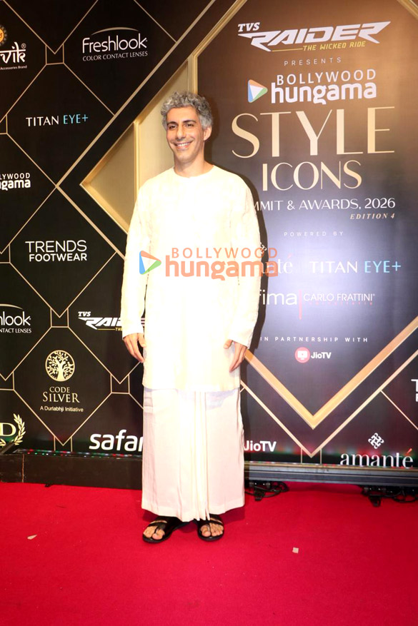 photos ananya panday sharvari shahid kapoor bhumi pednekar vaani kapoor arshad warsi and others grace the red carpet at bollywood hungama style icon awards 2026 20