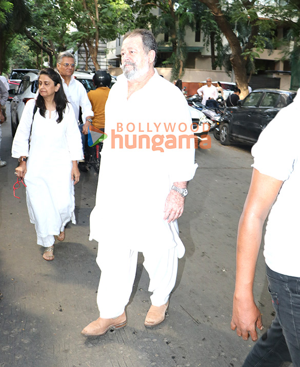 photos anil kapoor hema malini sajid nadiadwala anu malik and others attend late pahlaj nihalanis prayer meet 31
