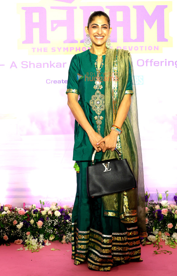 photos anil kapoor shankar mahadevan shaan and others attend anandam the symphony of devotion experience 24