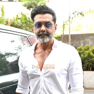 Photos: Bobby Deol snapped in Bandra