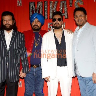 Photos: Hema Malini, Anupam Kher, Sonu Nigam, Iulia Vantur and others attend Mika Singh's 50th birthday bash
