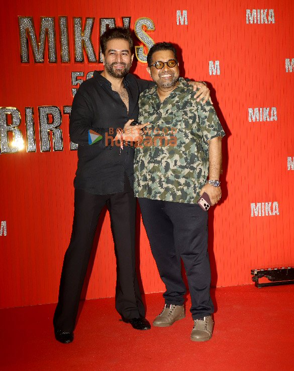 photos hema malini anupam kher sonu nigam iulia vantur and others attend mika singhs 50th birthday bash 31