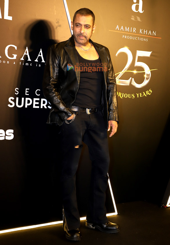 photos salman khan aamir khan kareena kapoor khan kajol and others grace the celebration of 25 glorious years of lagaan 9